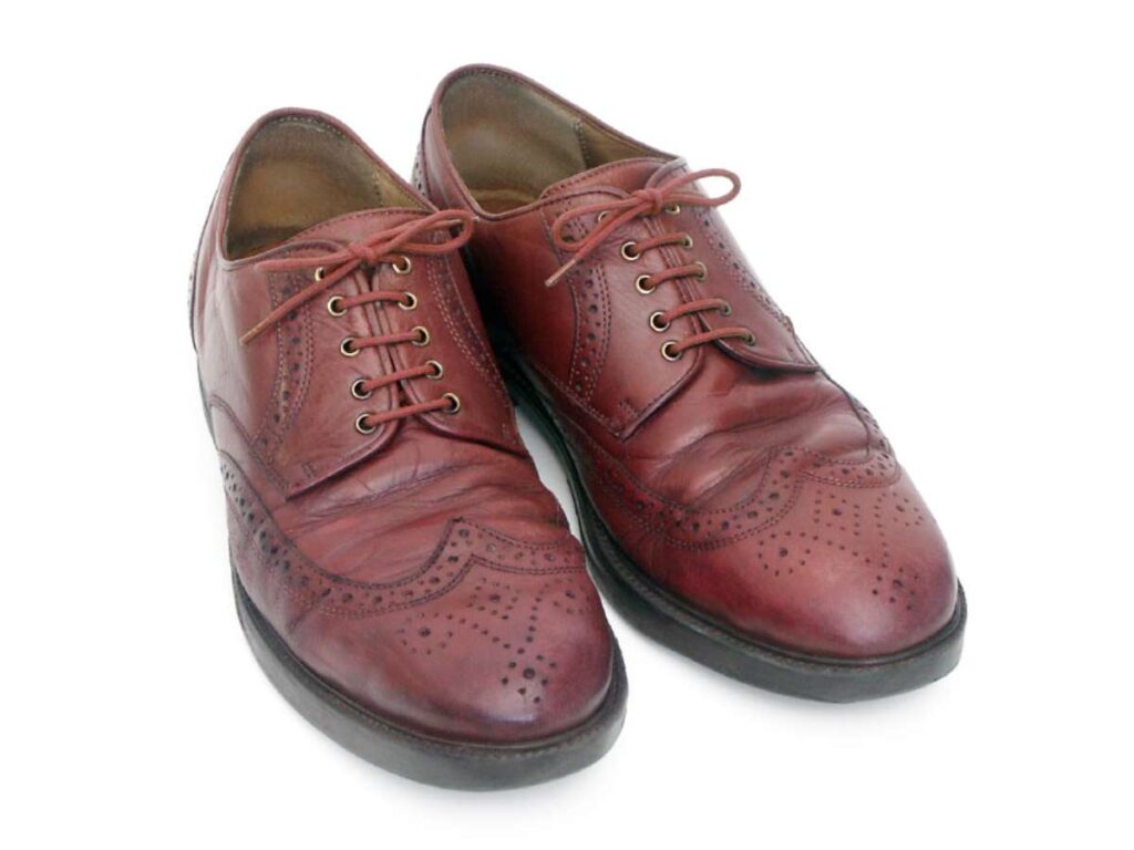 The Ultimate Guide to Straight European Lacing 16