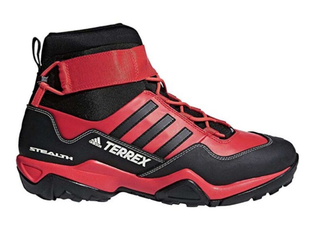 10 Best Water Shoes for Hiking 6 10 Best Water Shoes for Hiking 6