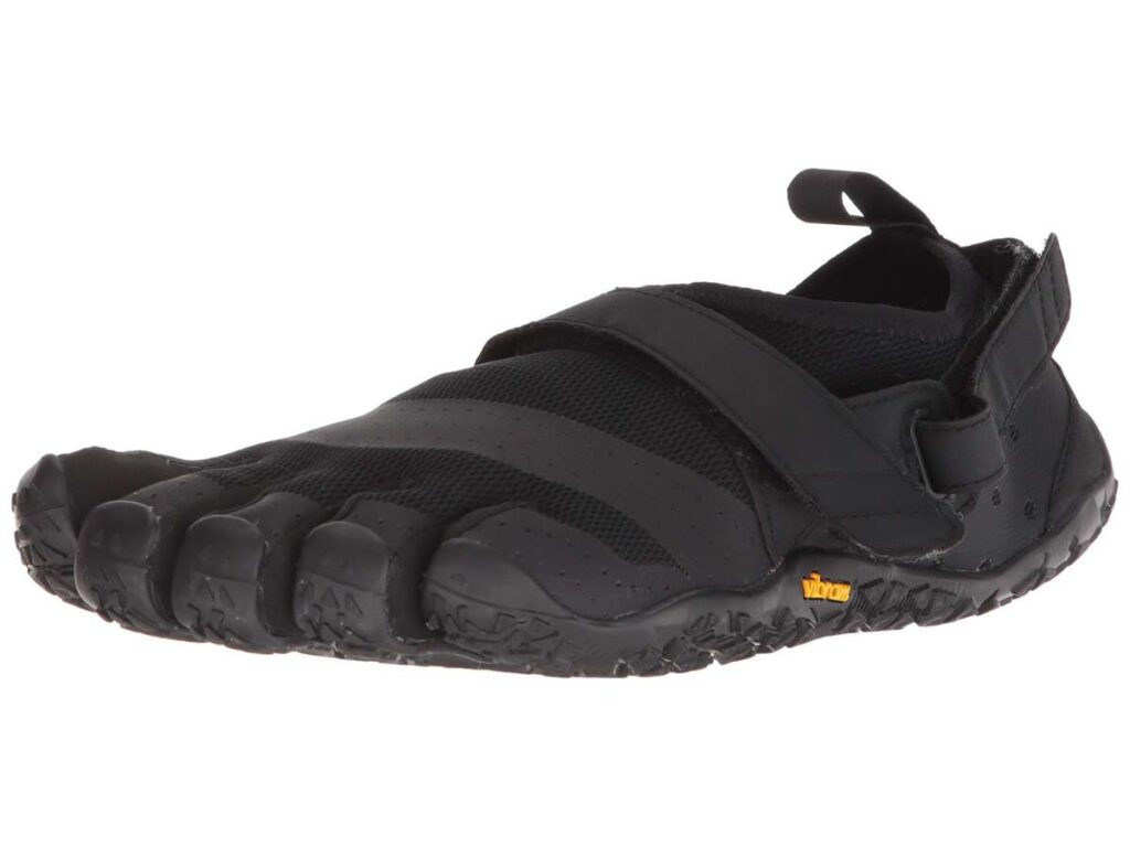 10 Best Water Shoes for Hiking 7 10 Best Water Shoes for Hiking 7
