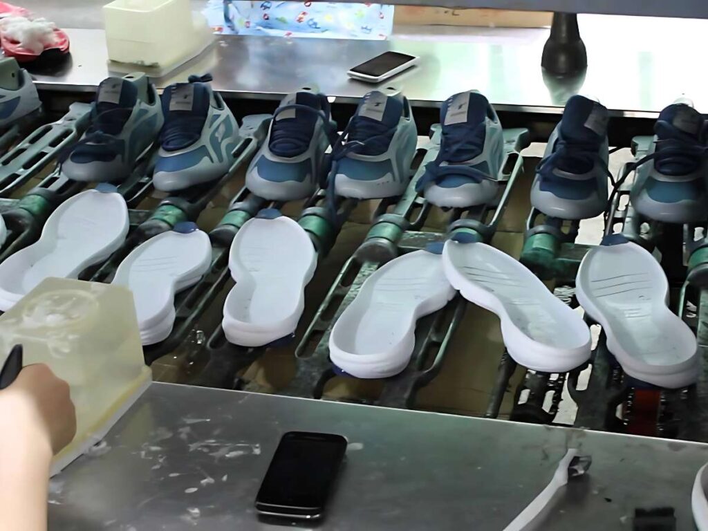 How Are Sneakers Manufactured? 4 How Are Sneakers Manufactured? 4
