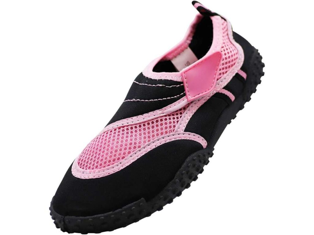 How Do Water Shoes Work? 2 How Do Water Shoes Work? 2