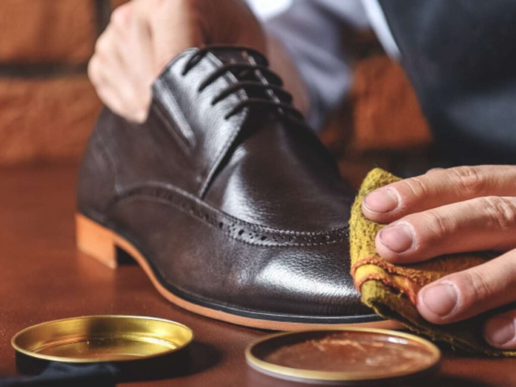 How to Manufacture a Shoe: Step by Step Guide 5 How to Manufacture a Shoe: Step by Step Guide 5