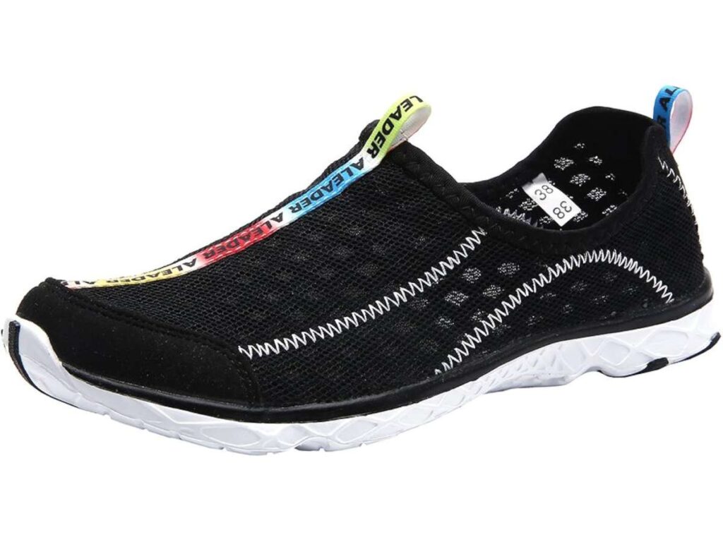 What Are the Best Water Shoes? 9 What Are the Best Water Shoes? 9