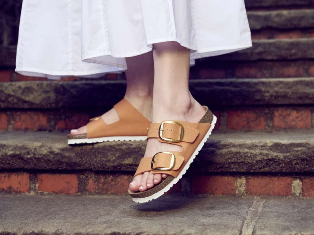 Which Brand of Slippers Are Most Comfortable? 5 Which Brand of Slippers Are Most Comfortable? 5